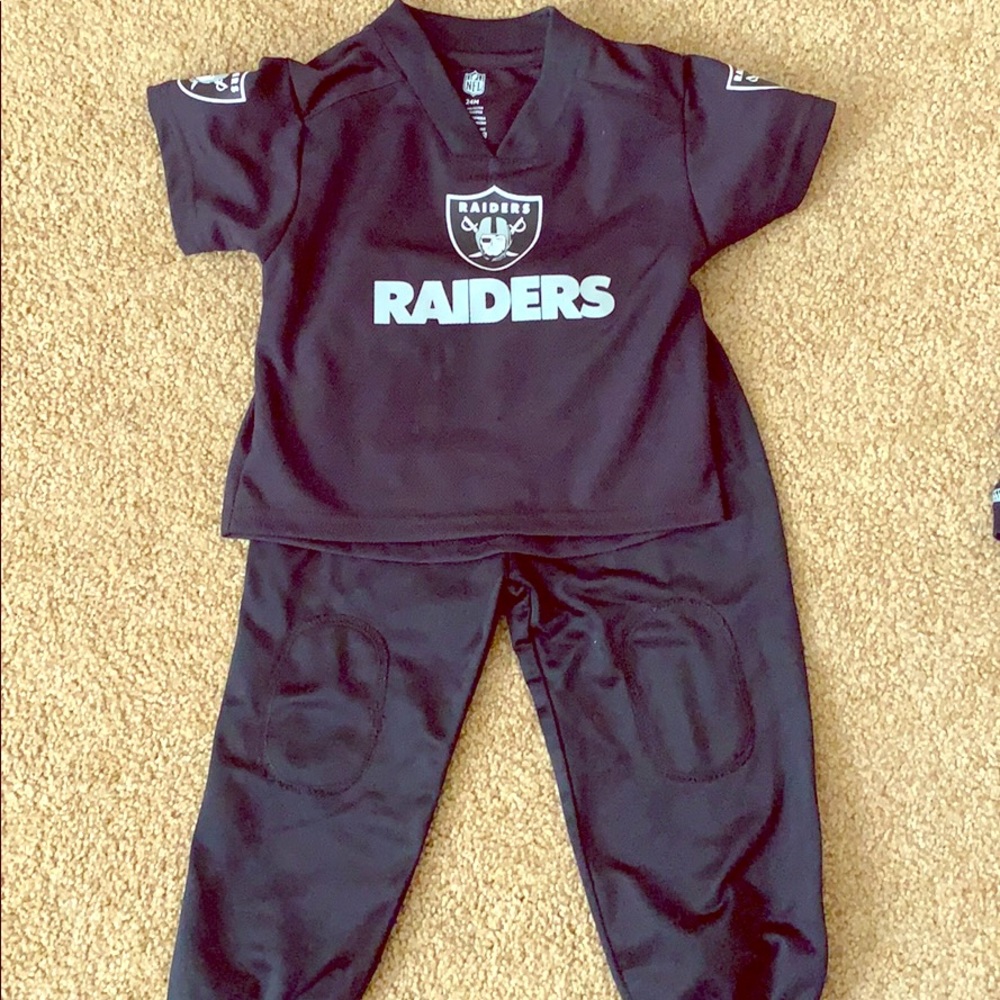 Raiders set (24 months)